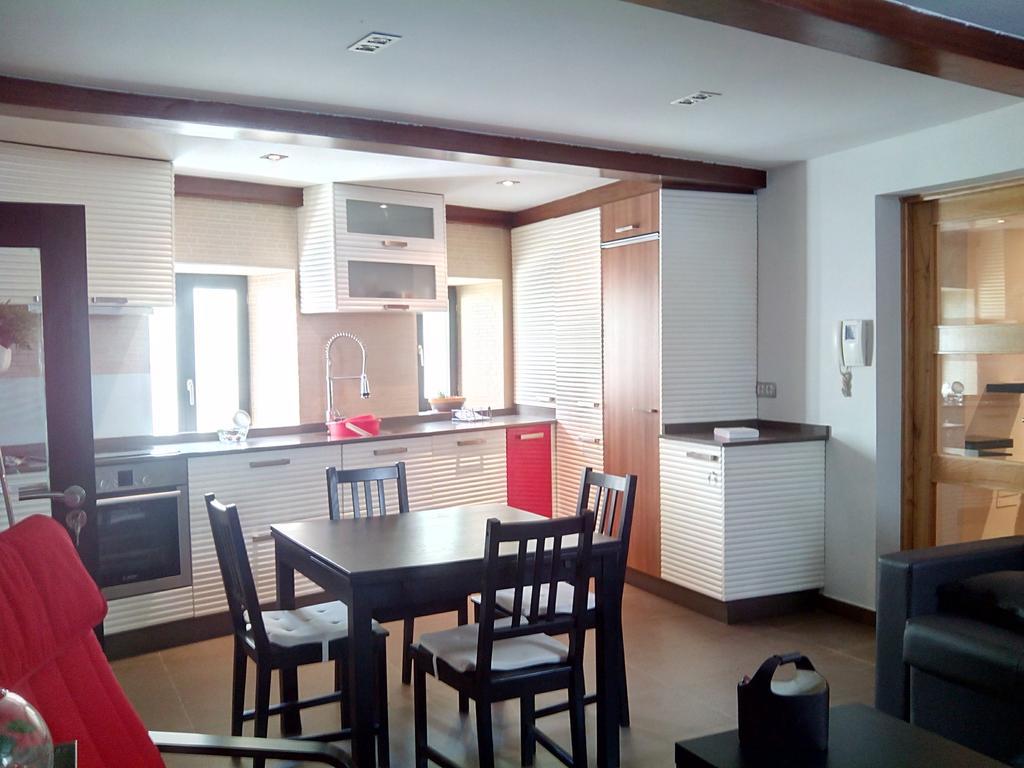 Apartment Hortas سانتياغو دي كومبوستيلا الغرفة الصورة