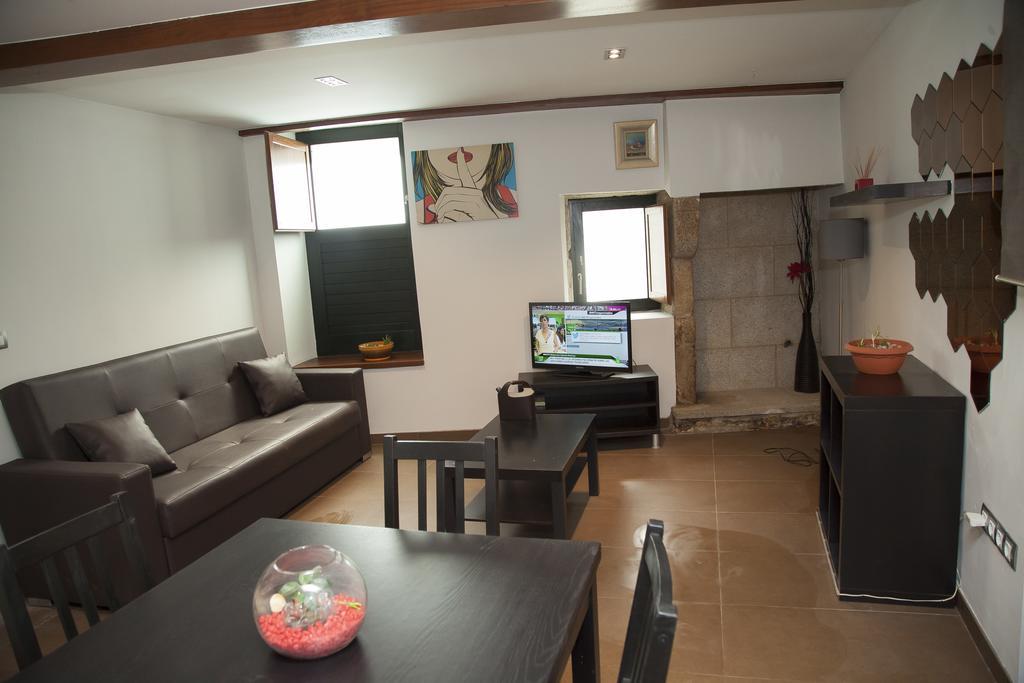 Apartment Hortas سانتياغو دي كومبوستيلا الغرفة الصورة
